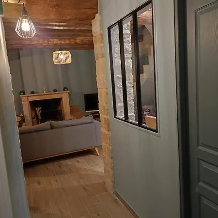 Casa de Férias Cozy House With Fireplace *